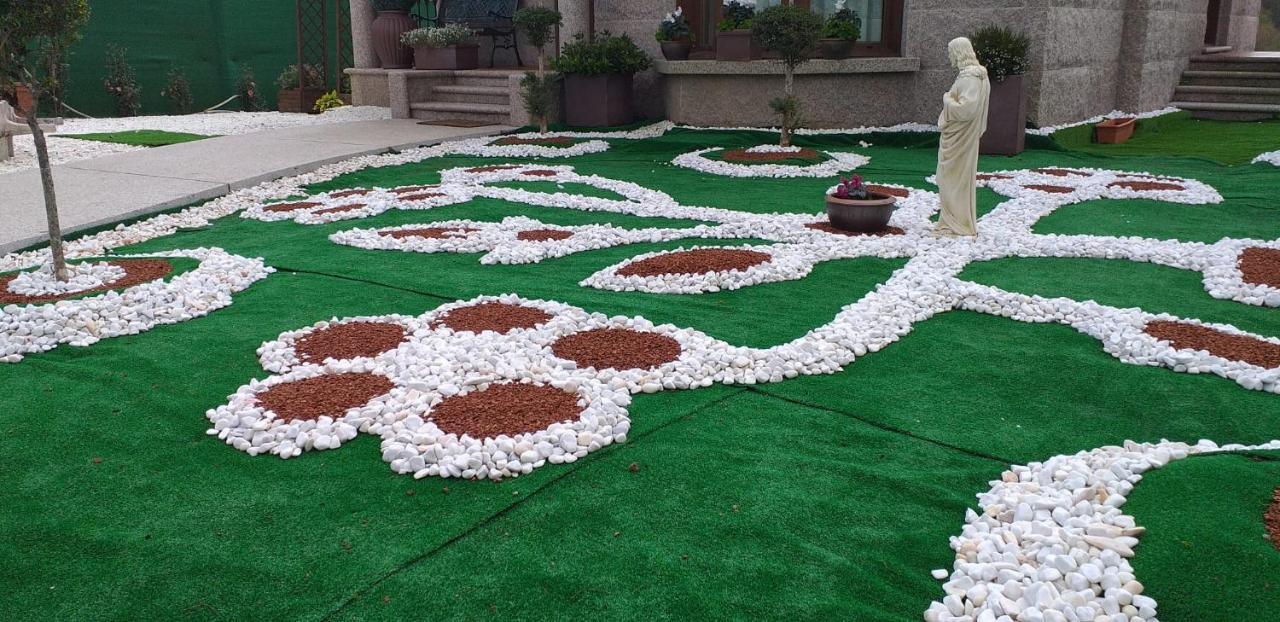 Casa Victoria Garden Con Jacuzzi Y Piscina Villa Caldas De Reis Exterior foto