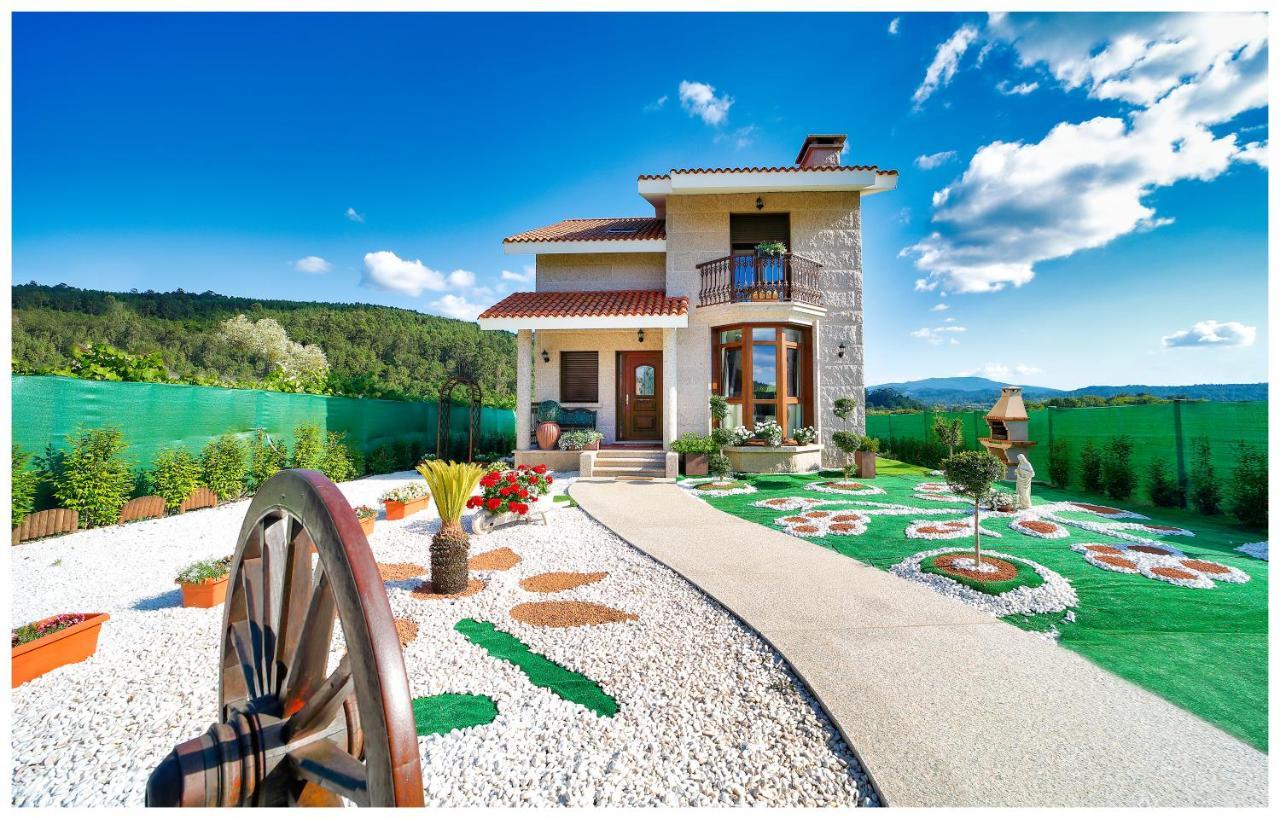 Casa Victoria Garden Con Jacuzzi Y Piscina Villa Caldas De Reis Exterior foto
